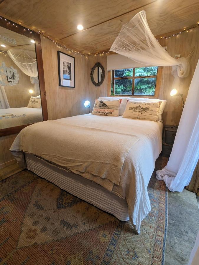 Отель Piccola Casa Fiorita Маунт-Маунгани Экстерьер фото